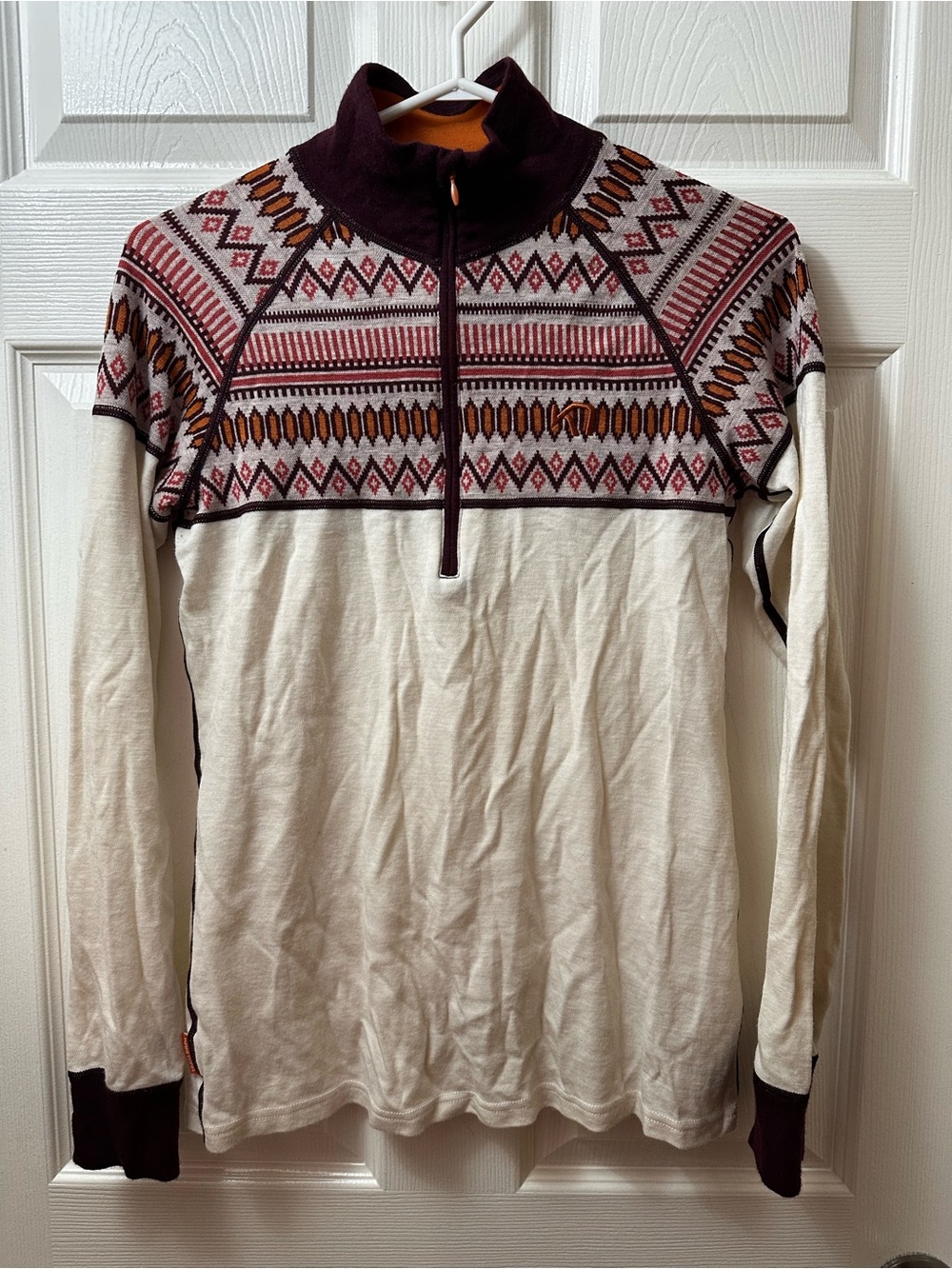 Kari Traa Løkke 100% Merino Wool Half-Zip Base layer Cream / Maroon Nordic